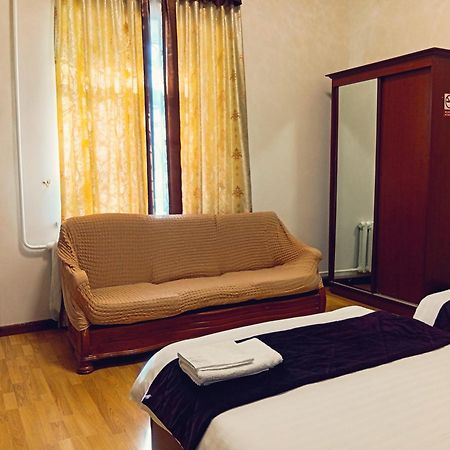 Hotel Marvarid Samarkand Exterior photo