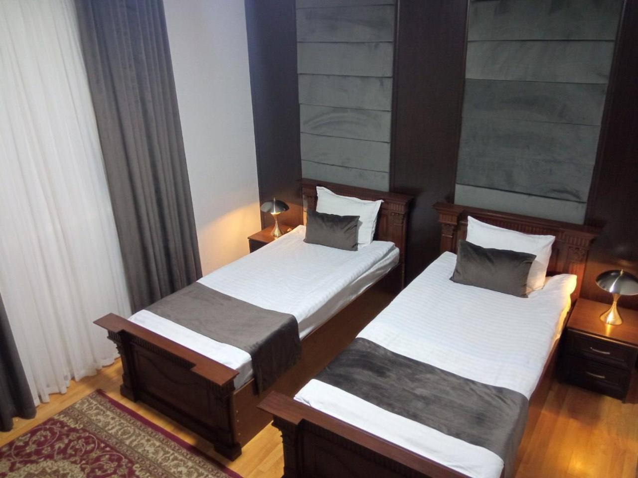 Hotel Marvarid Samarkand Exterior photo